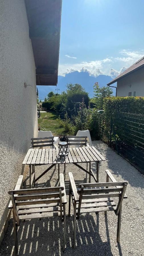 Le Chalet De La Plage Sevrier Bagian luar foto