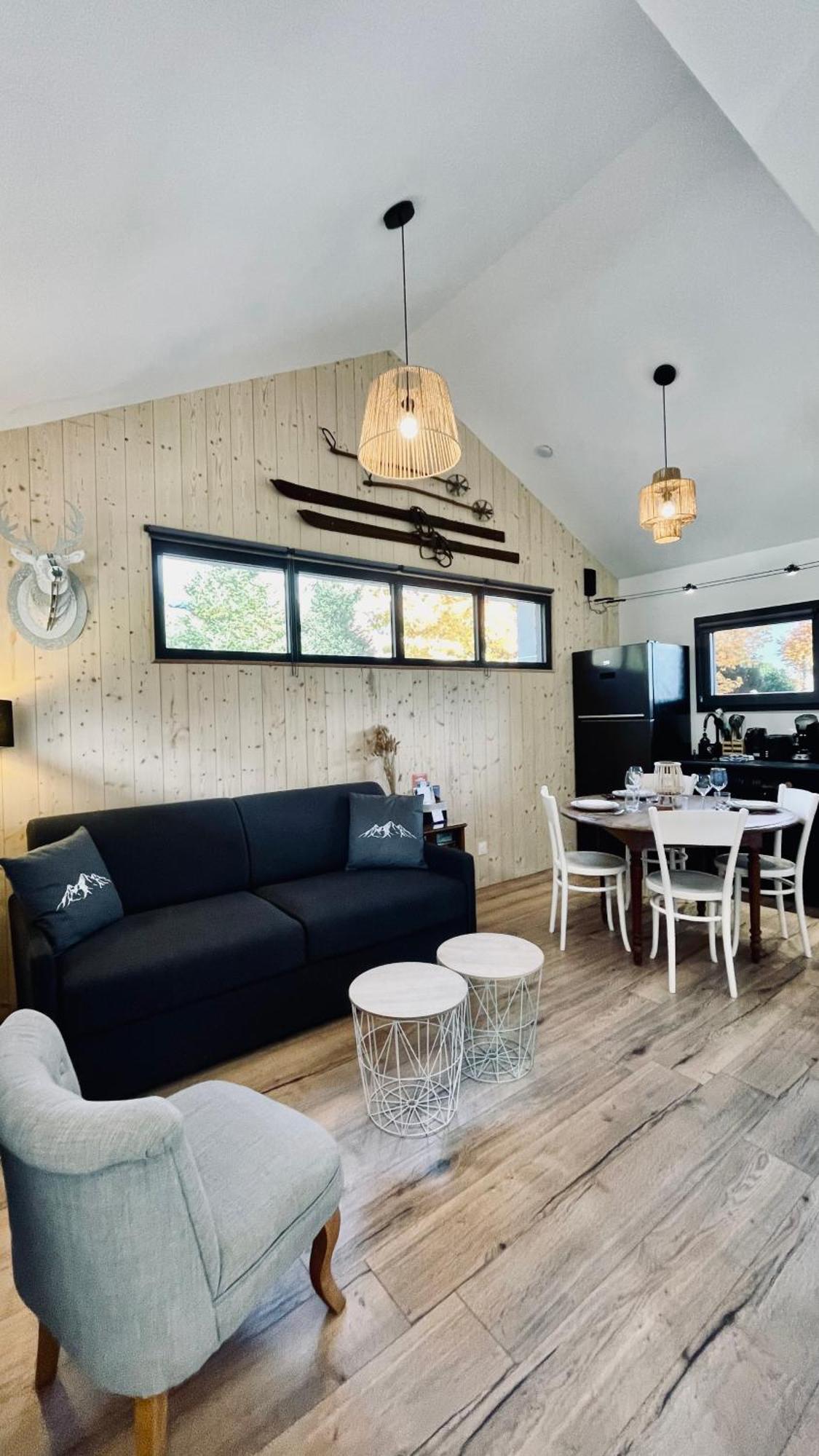 Le Chalet De La Plage Sevrier Bagian luar foto