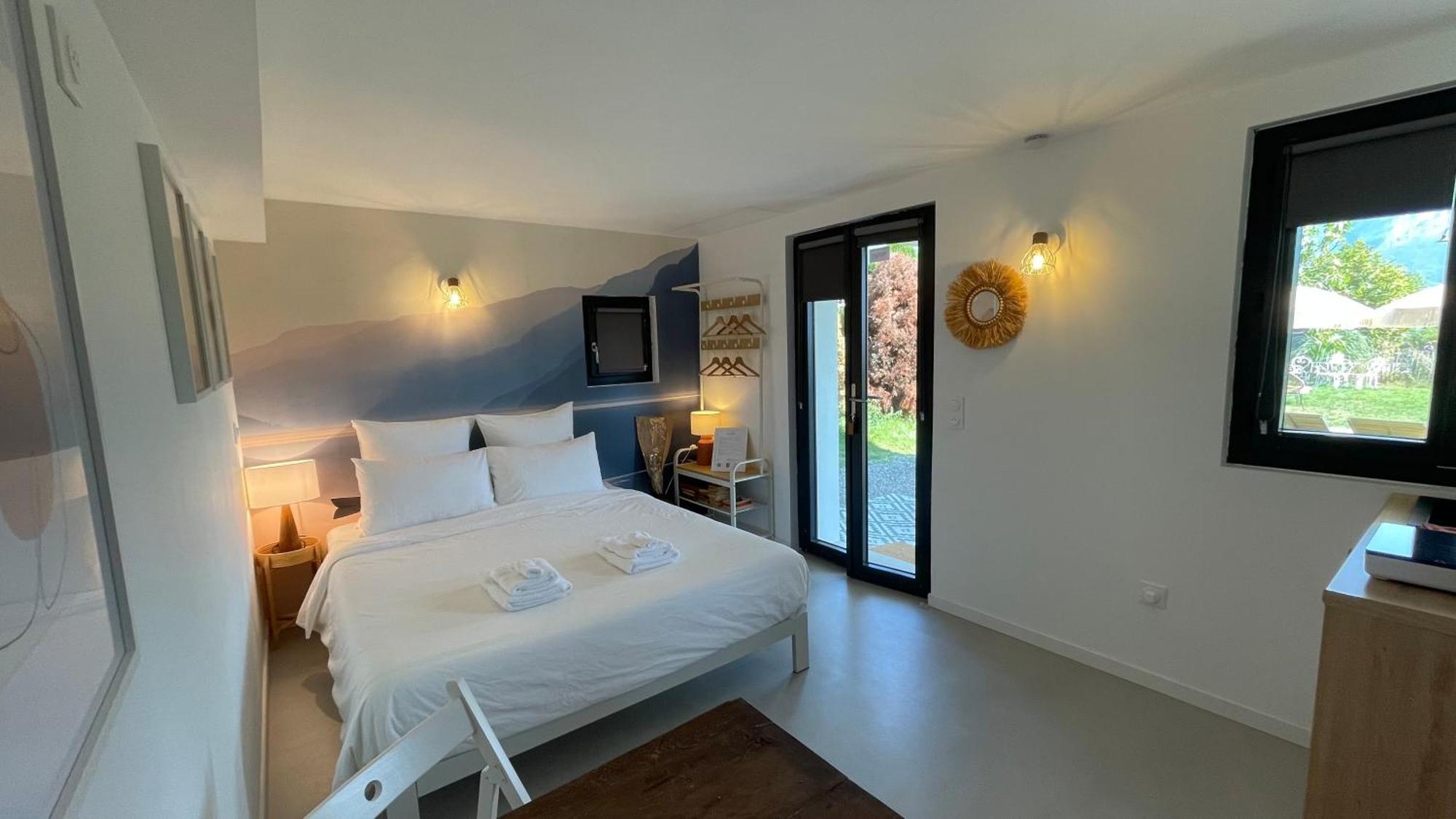 Le Chalet De La Plage Sevrier Bagian luar foto