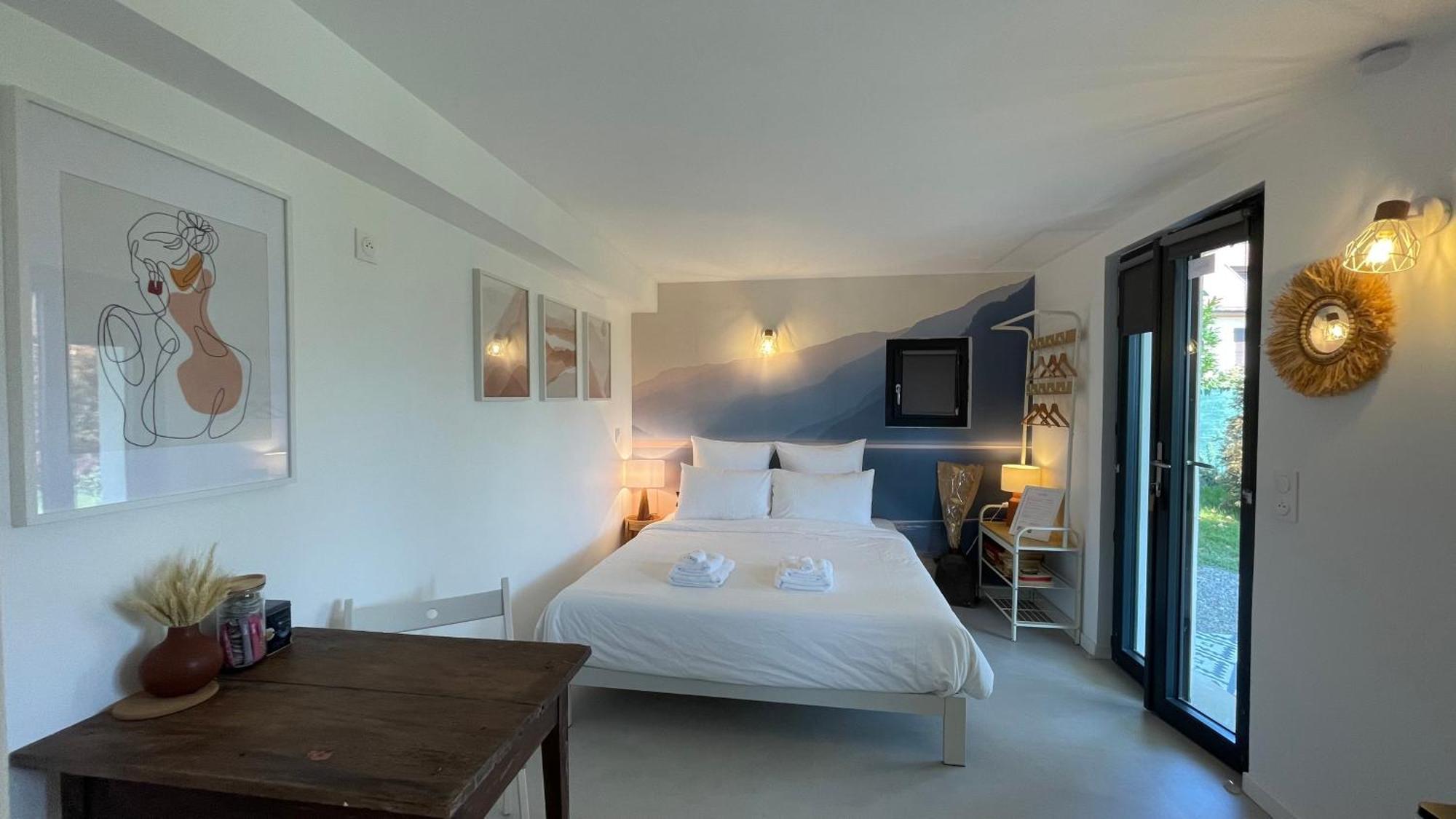 Le Chalet De La Plage Sevrier Bagian luar foto