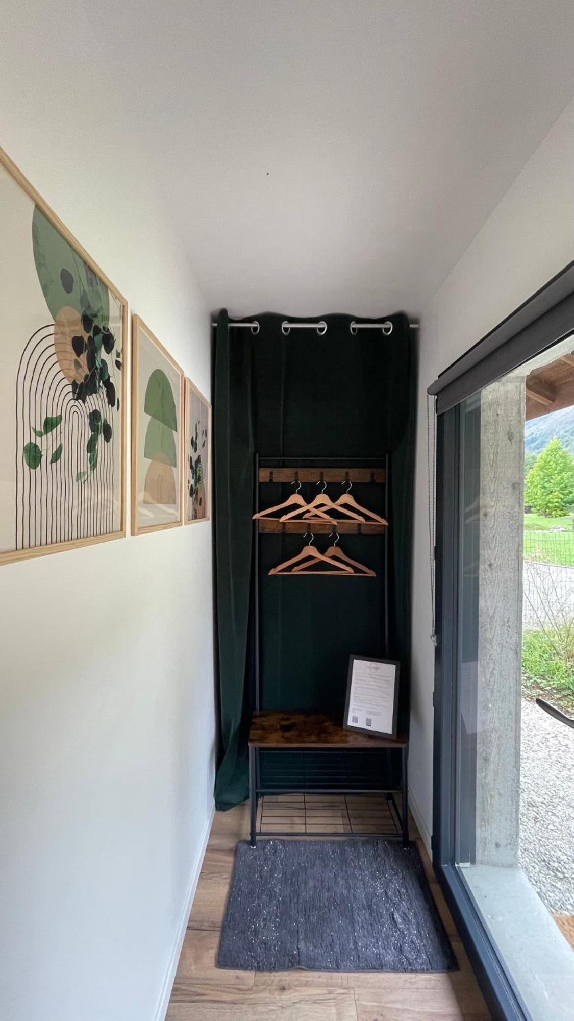Le Chalet De La Plage Sevrier Bagian luar foto